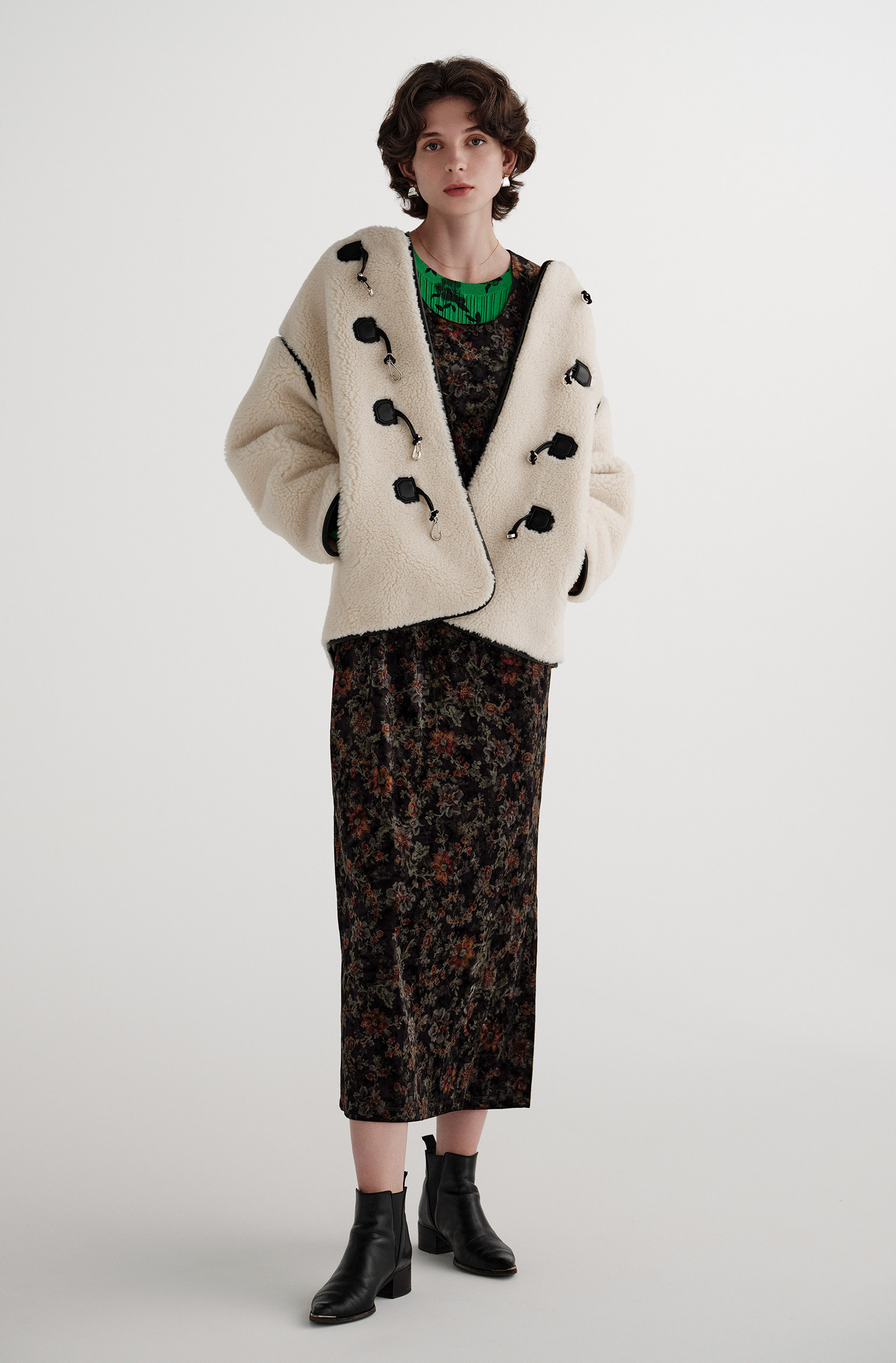 LOOKBOOK 2022 WINTER