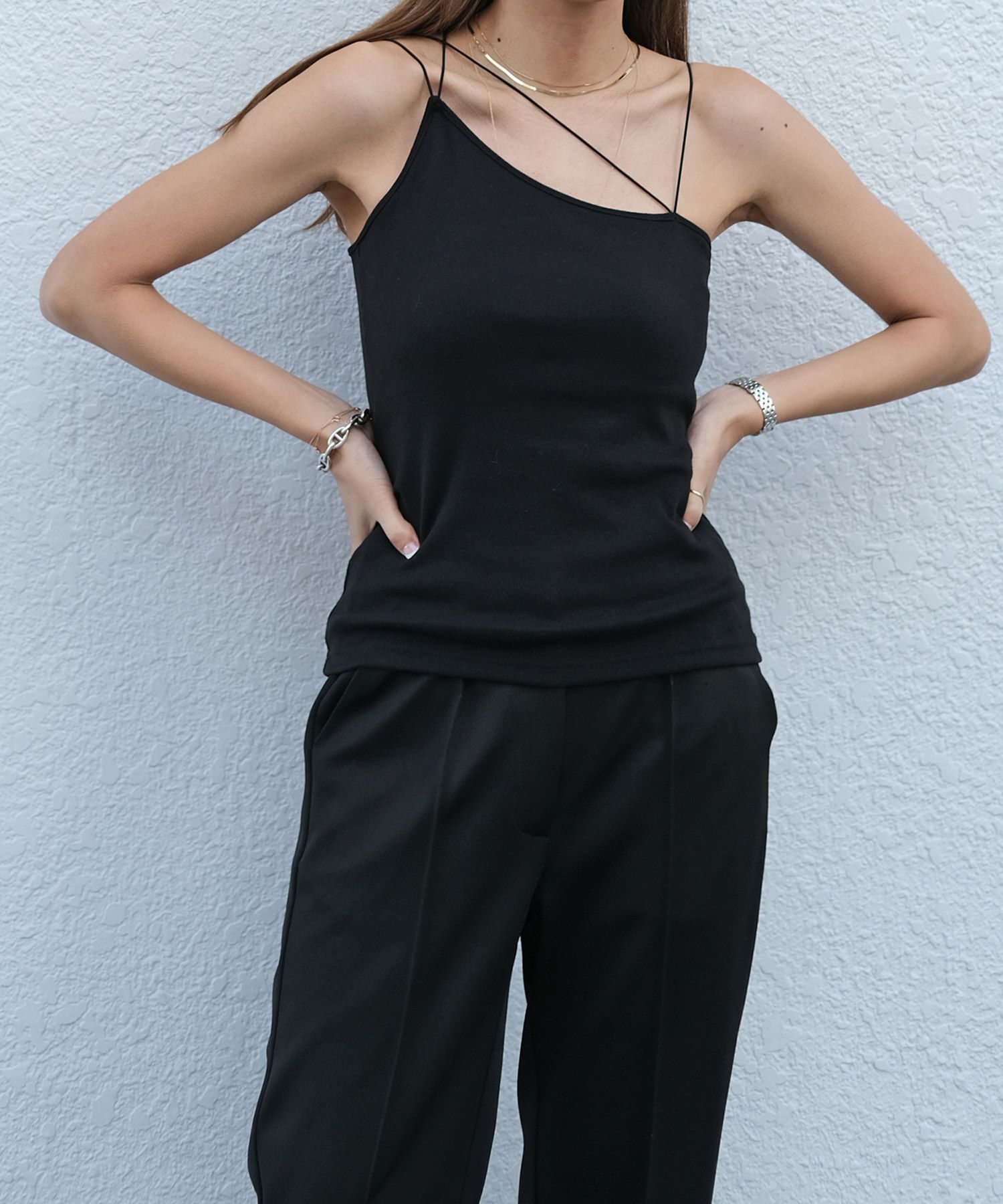 カップインランダムストラップキャミソール | AKTE