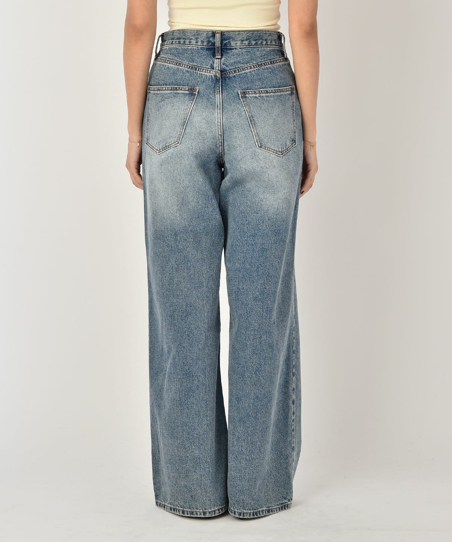 ストレートワイドデニムパンツ | AKTE