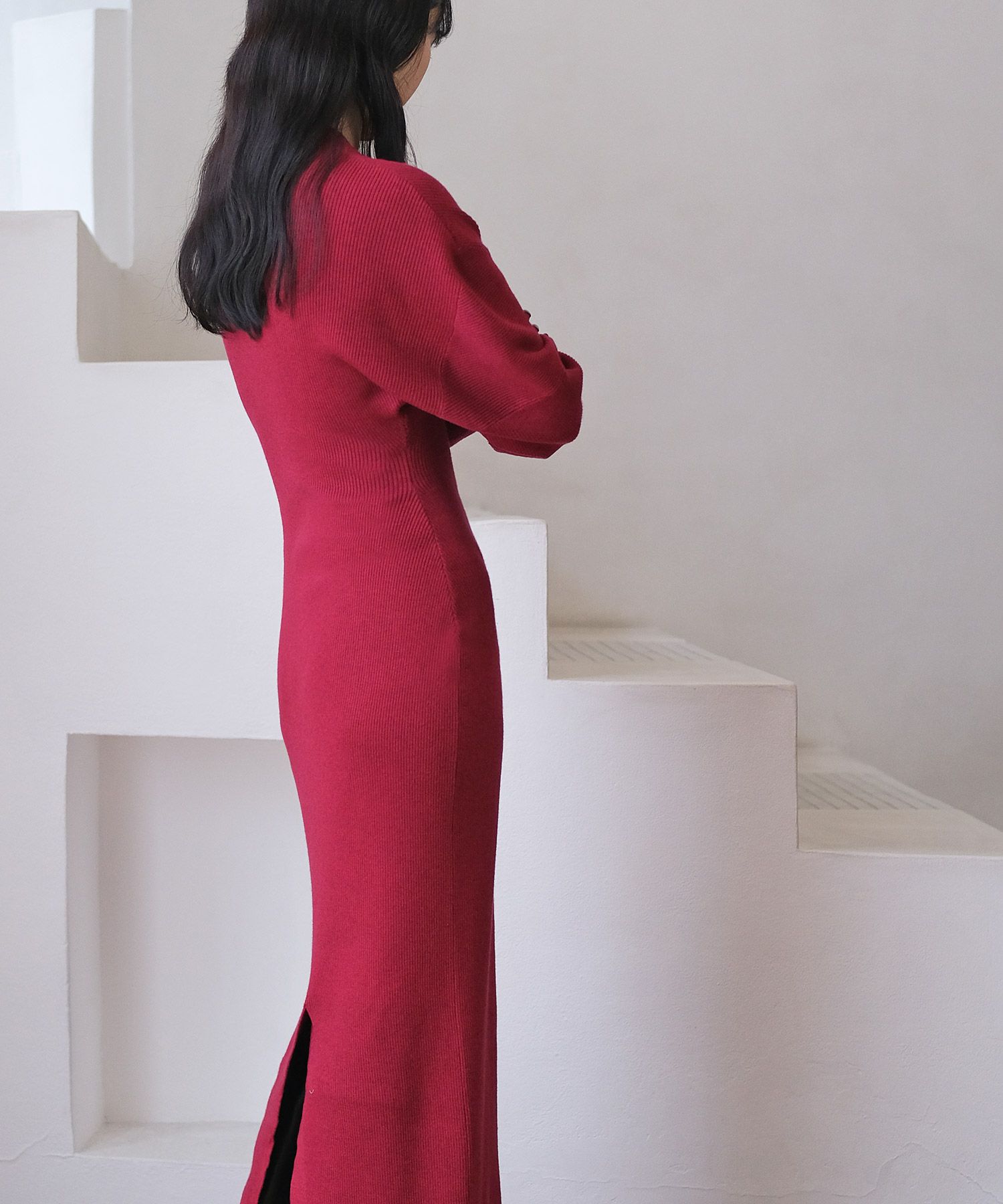 ドルマンスリーブヘンリーネックニットワンピース | AKTE