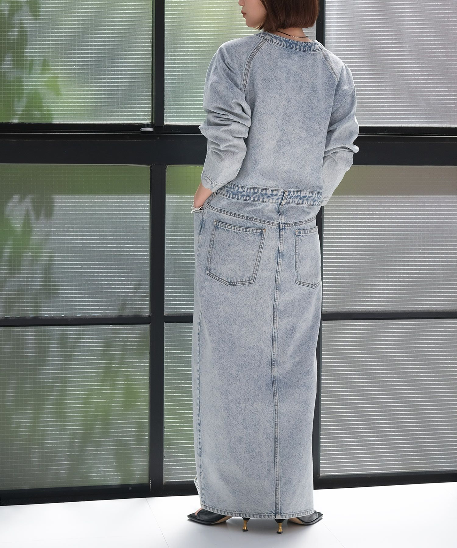 AKTE Vネックデニムドレス Vネックデニムドレス | AKTE