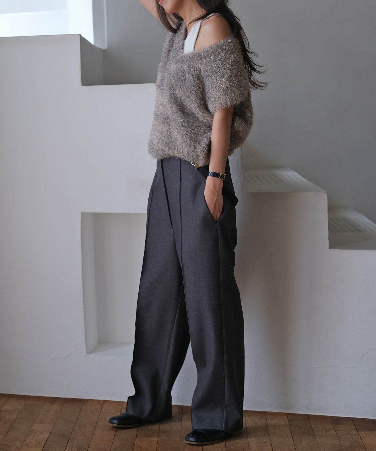 AKTE Vネックシャギーニットベスト AKTE（アクテ）の「Vネックシャギーニットベスト（ベスト）」 - WEAR