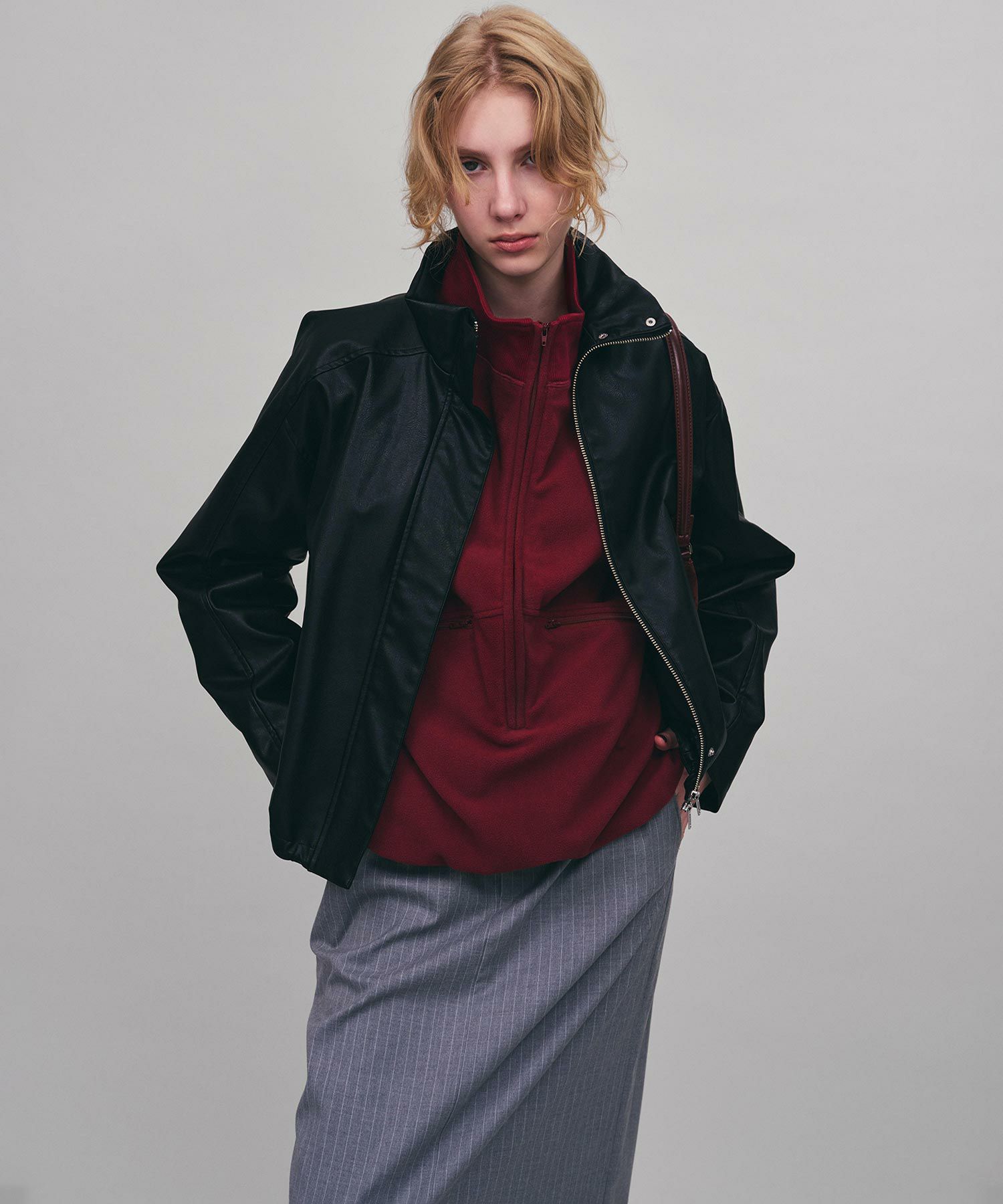 フェイクレザージップアップブルゾン | AKTE