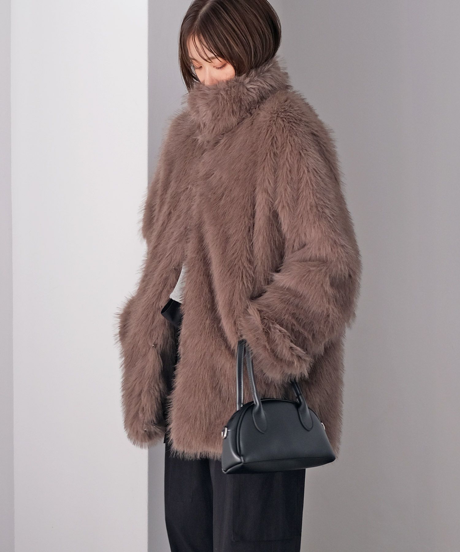 フェイクファースタンドカラージャケット | AKTE