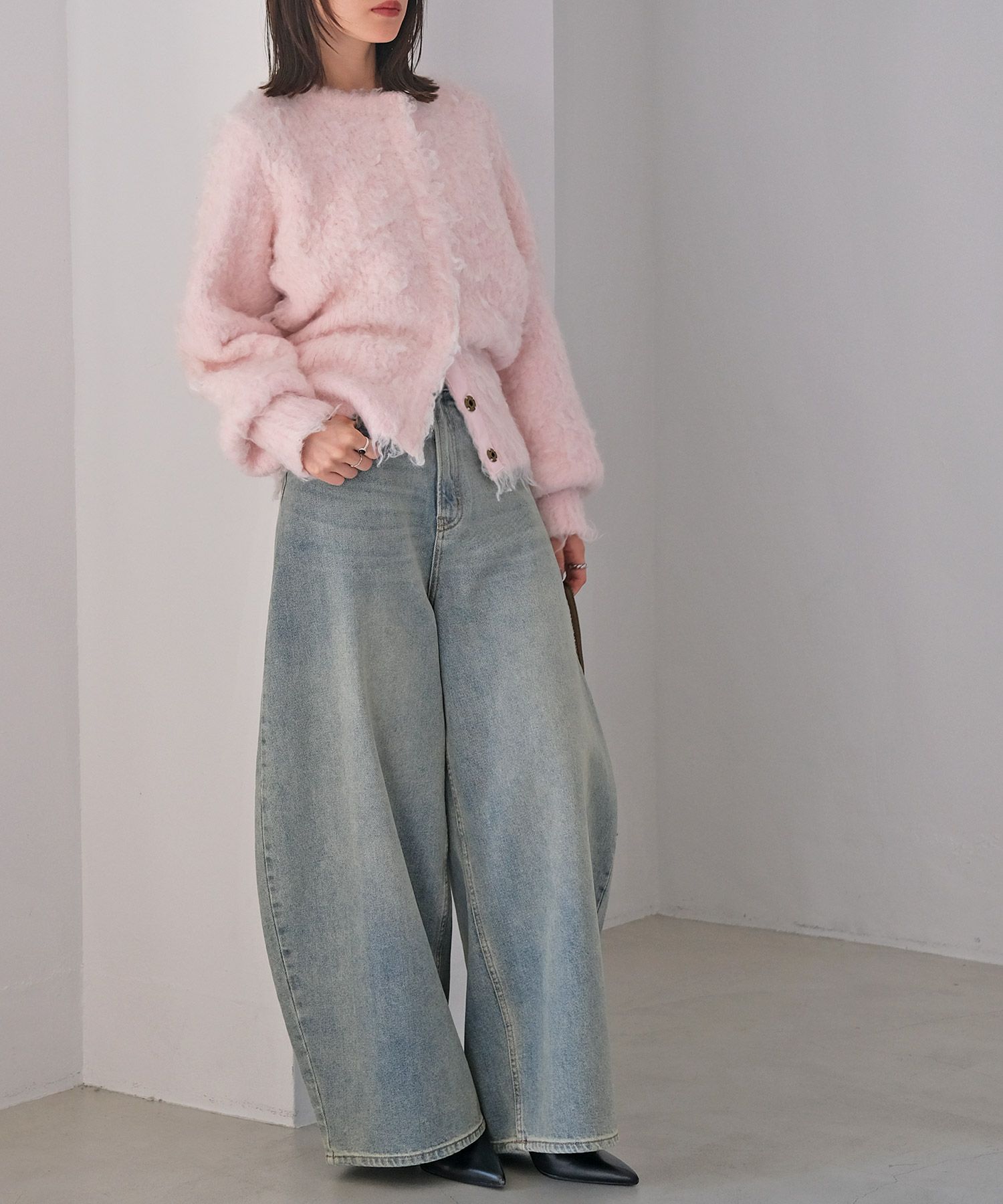 フラッフィーボタンフライニットカーディガン | AKTE